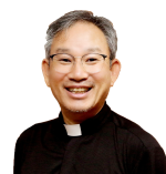 구성진 율리아노 신부님2.png